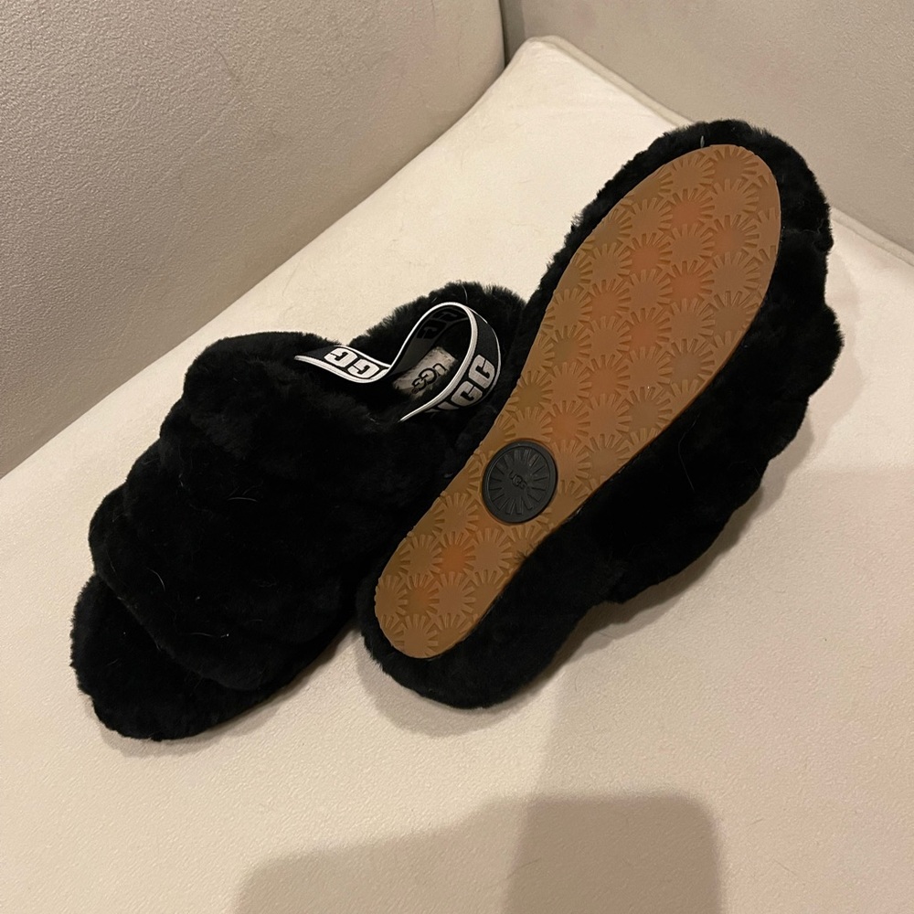 Ugg womens slippers